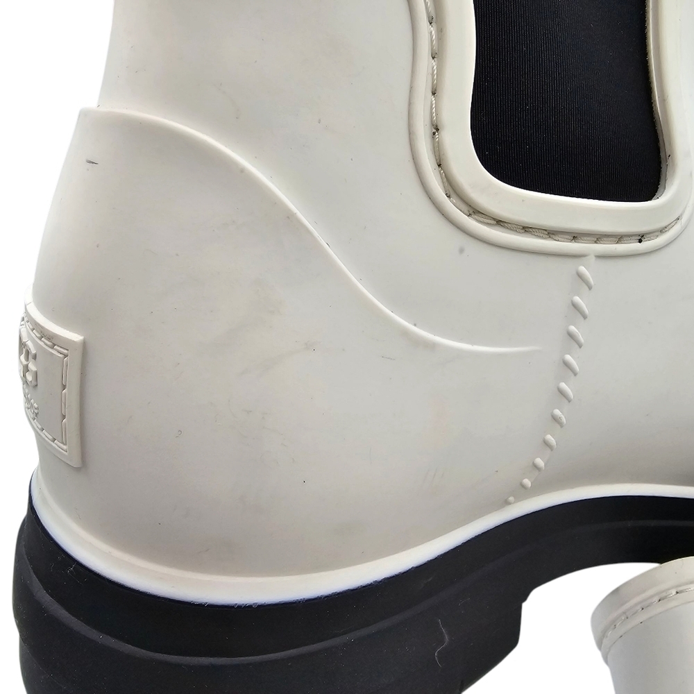 UGG Droplet Chelsea Rain Boots in White - Picture 10 of 13